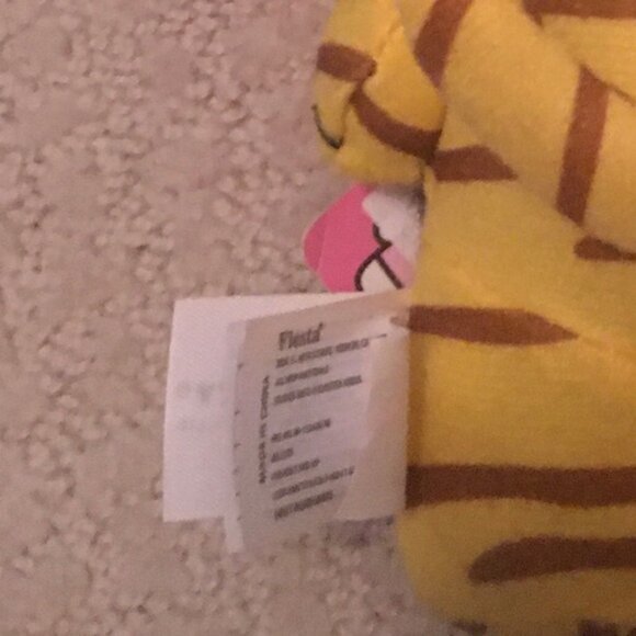 Hello Kitty Plush Animal - Picture 7 of 7